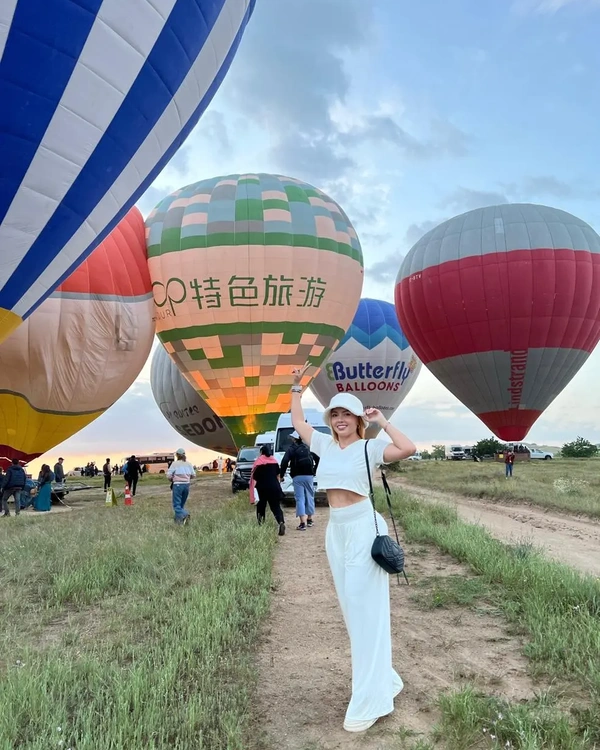 Viviendo un sueño entre globos y cielo