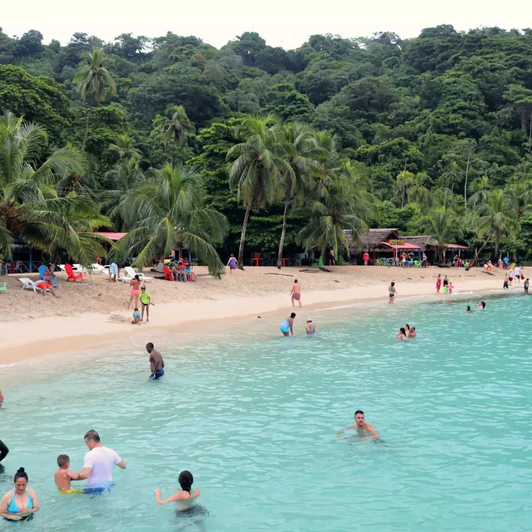 Accommodation in Capurganá for land-based itineraries