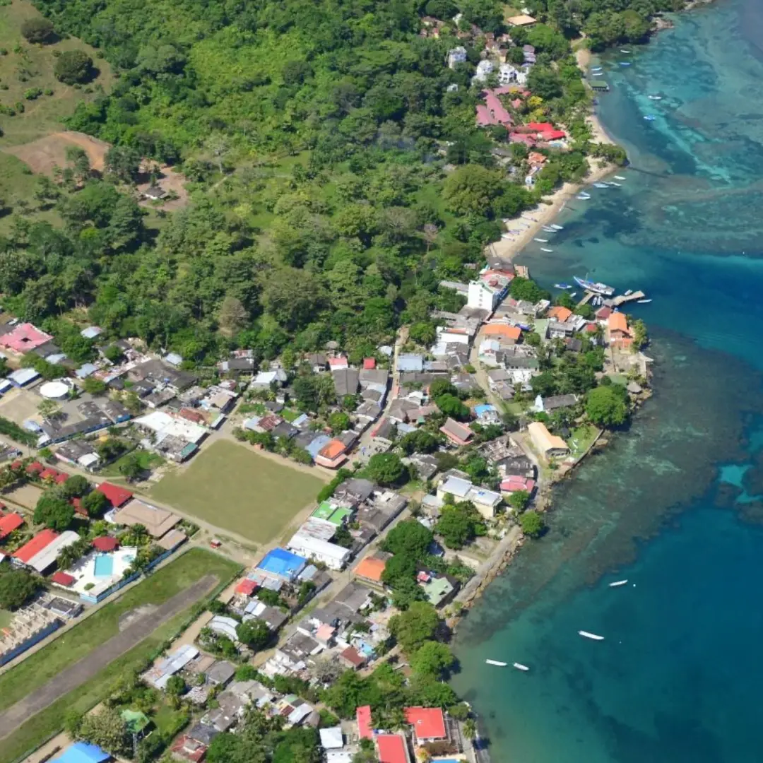 Accommodation in Capurganá for land-based itineraries