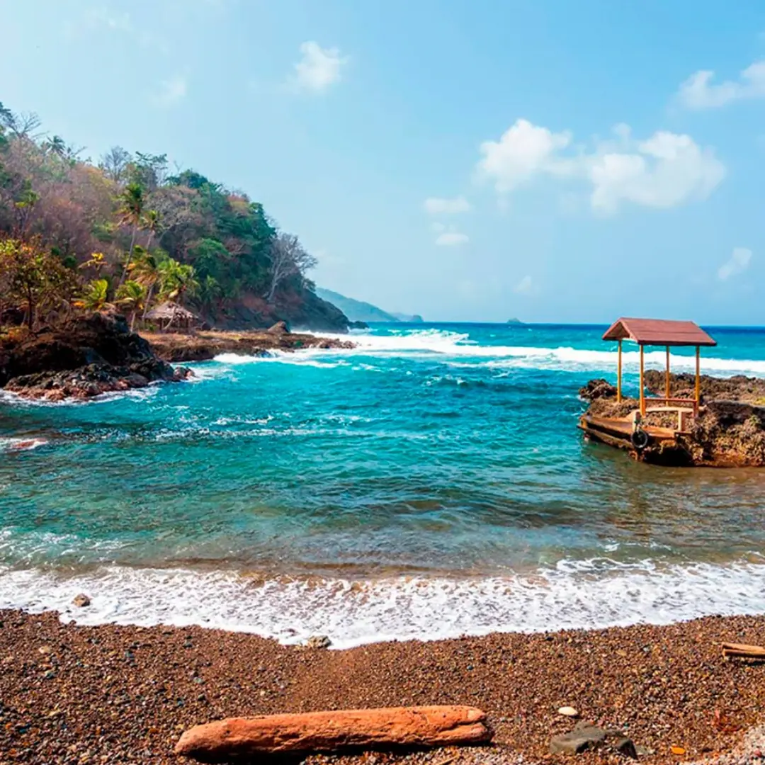 Beach lodging in Capurganá for natural relaxation