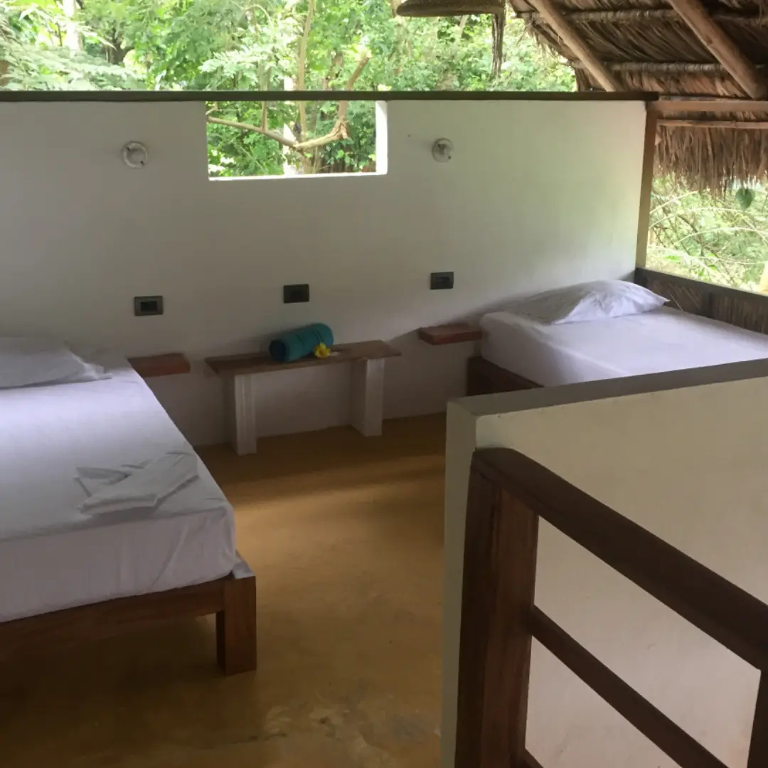 Beach lodge accommodation in Capurganá with organized services