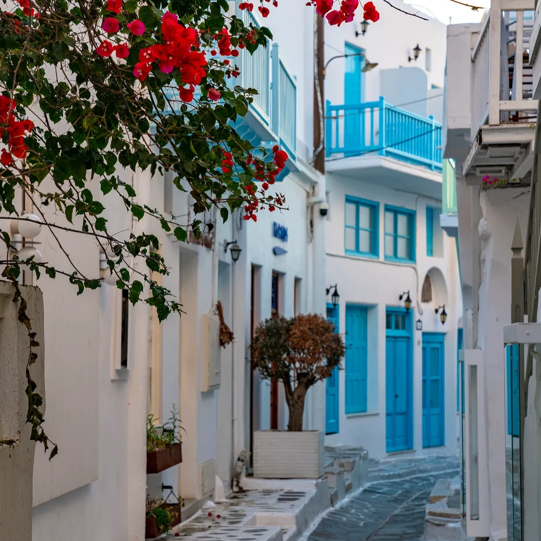 Cultural and relaxing cruise through Greece and Greek islands
