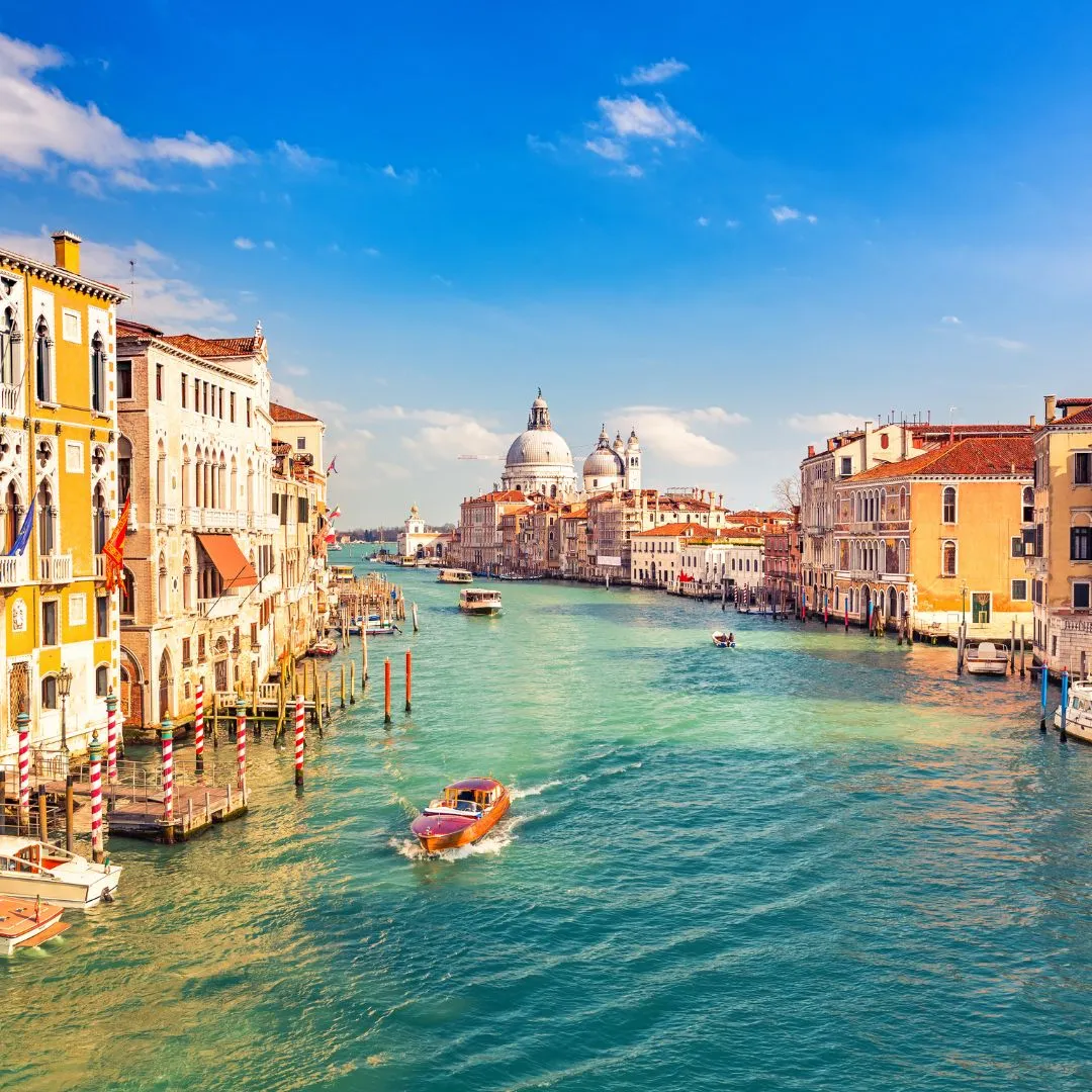 agencia de viajes a Europa en Medellín