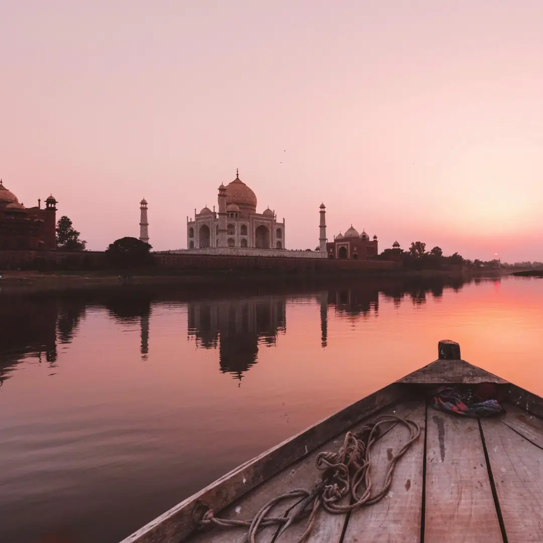 Discover the cultural and natural magic of India and Thailand