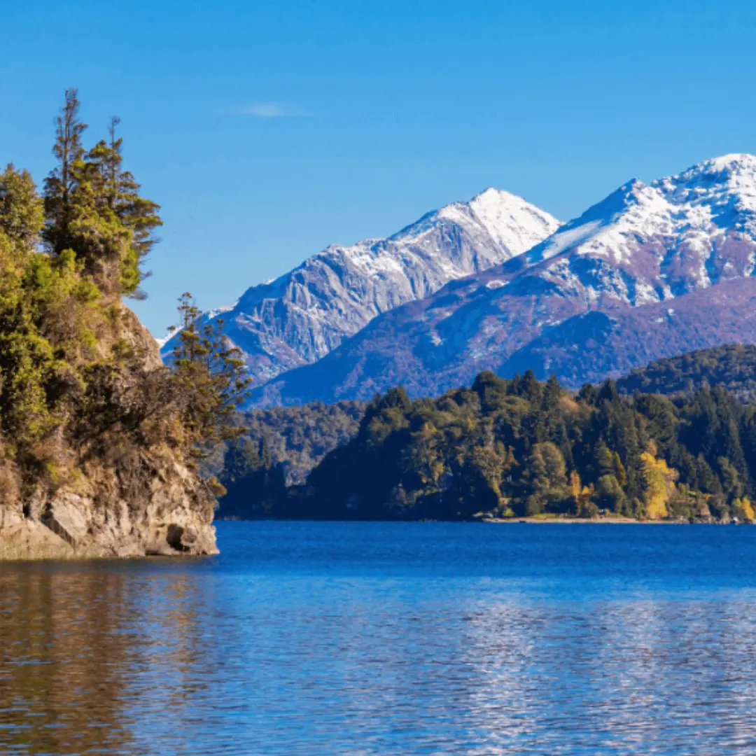 Start the year traveling with unique experiences