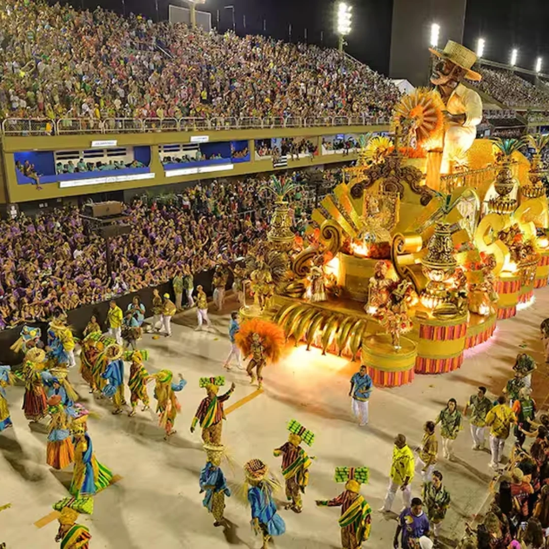 Fiestas increibles y hermosos desfiles