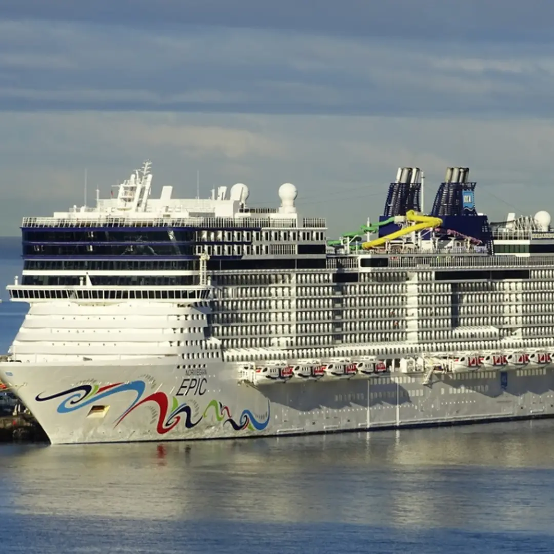 Aventura y lujo sobre aguas turquesa