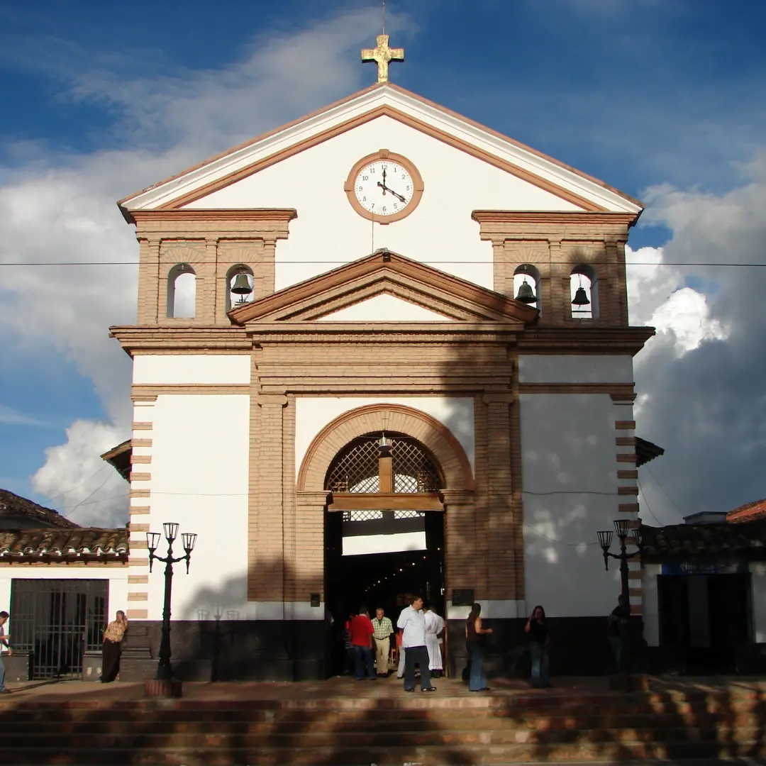 Descubre la magia del Oriente Antioqueño