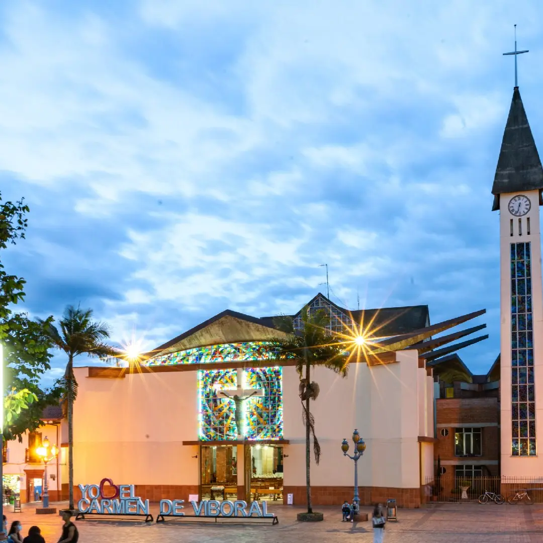 Talleres y paisajes que cautivan el alma