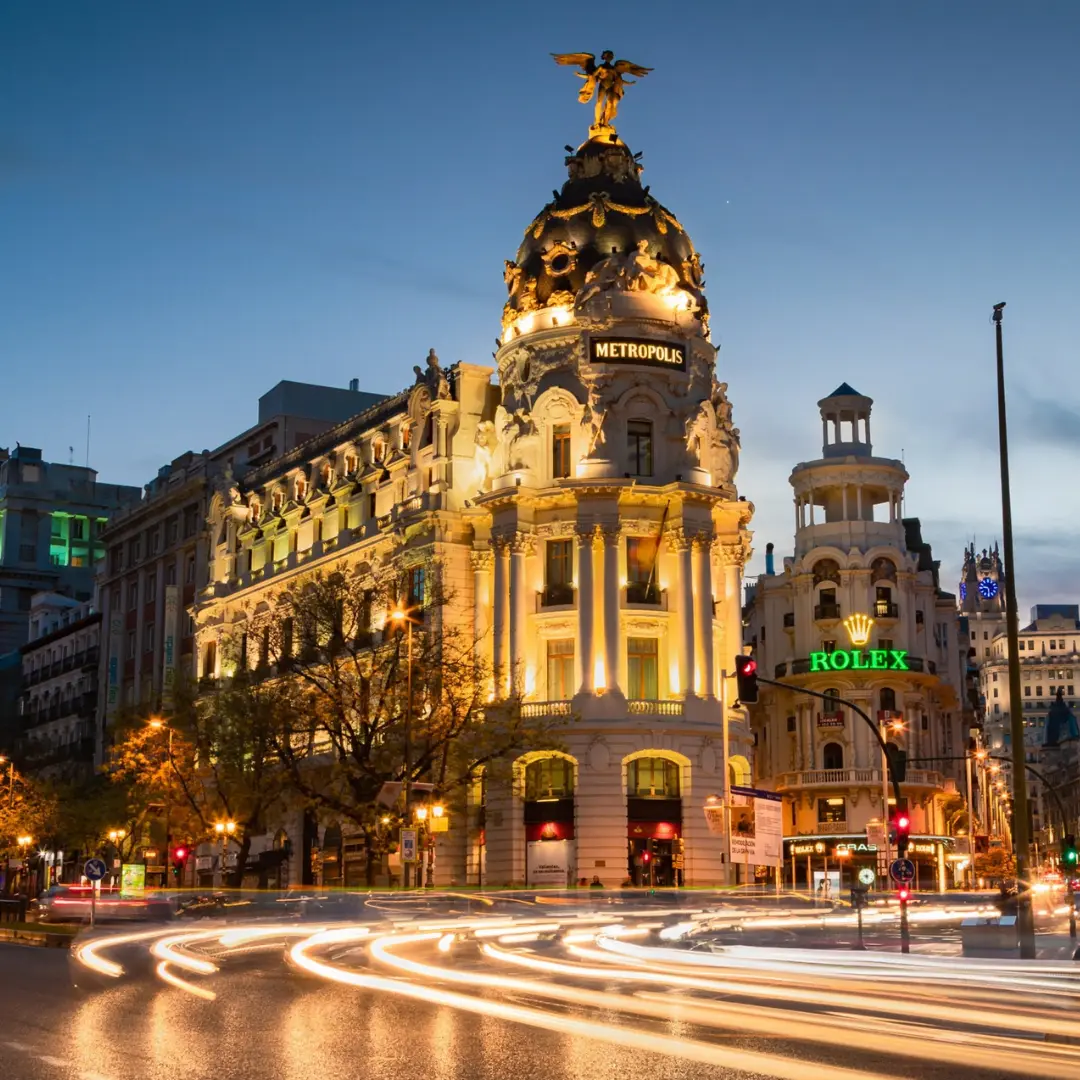 Descubre la belleza europea entre montañas