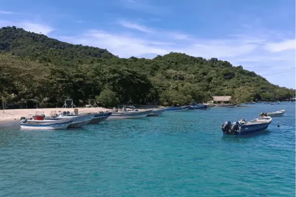 Descubre playas vírgenes aventuras y el encanto del Chocó
