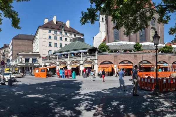 A comfortable and exclusive journey to connect with Europe’s essence