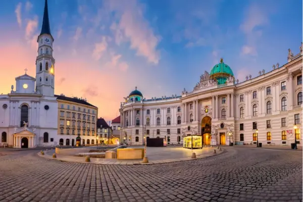 Un viaje cultural con hoteles seleccionados y paseos incluidos