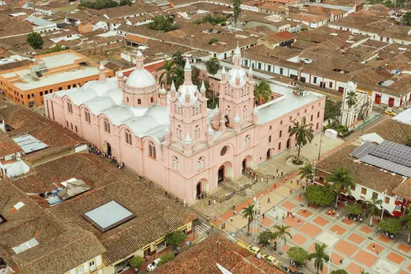 Salsa, cultura y naturaleza en Valle del Cauca